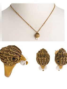 Kurt Geiger Eagle Pearl Gold Necklace Charm